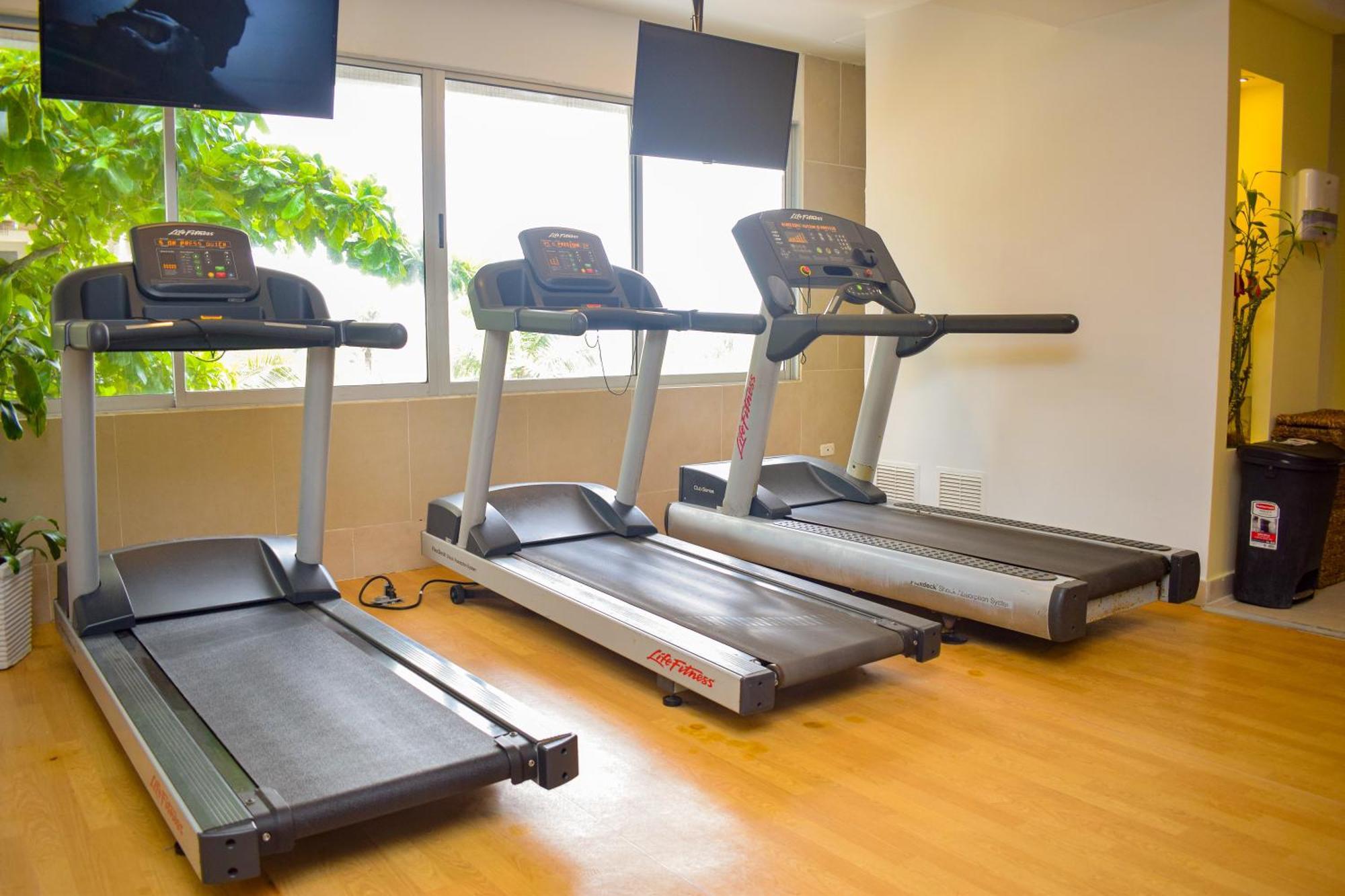 Hotel Capilla Del Mar Cartagena Exteriör bild Treadmills