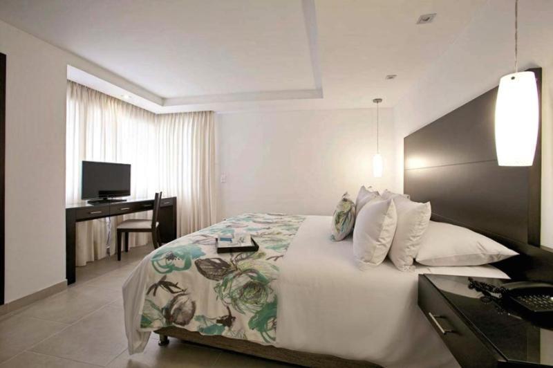 Hotel Capilla Del Mar Cartagena Rum bild A room at the hotel