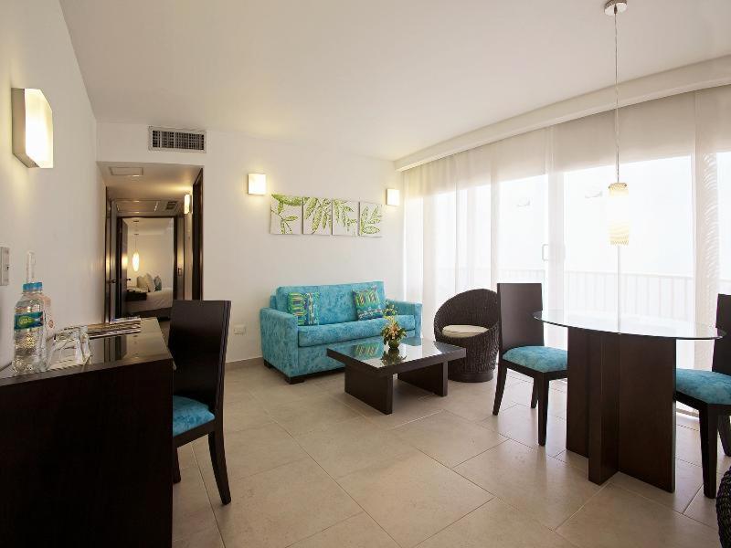 Hotel Capilla Del Mar Cartagena Rum bild Living room